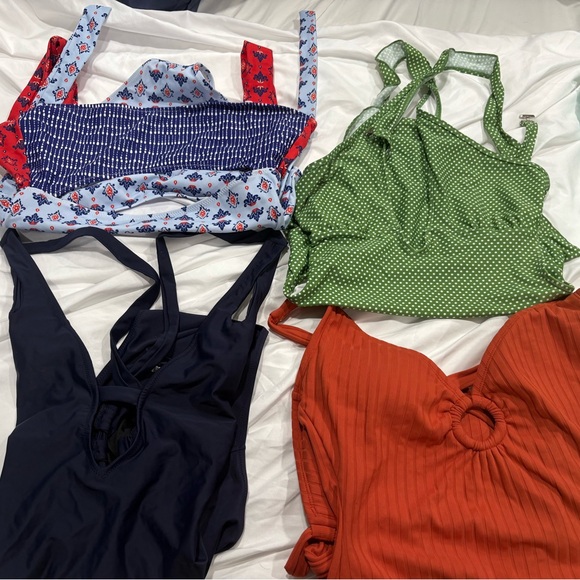 Lot of Cupshe M one piece bathing suits 25 pieces - Picture 5 of 8